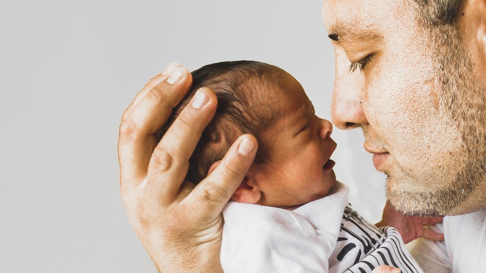 baby schläft nur auf dem arm