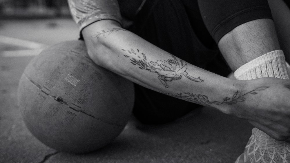 tattoo ganzer arm frau mandala